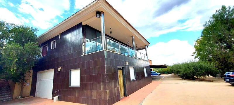 Villa in Murcia - view 1