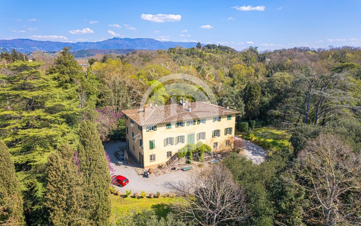 Villa in Lucca