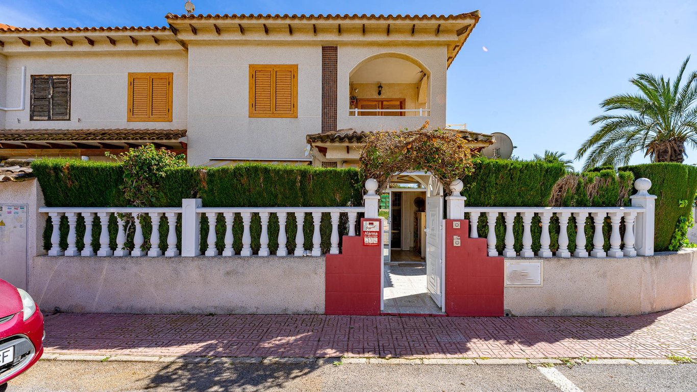 House in Punta Prima