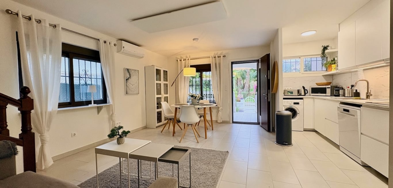 House in Cabo Roig - Image 2