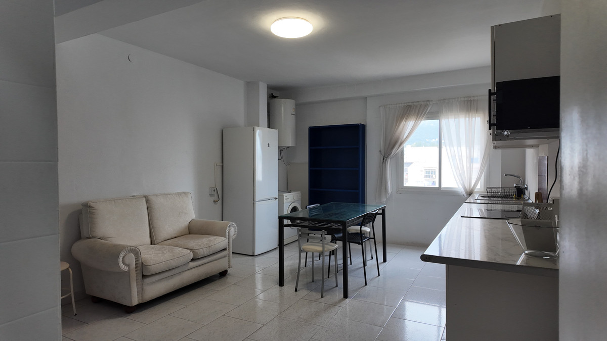 Apartment in Marbella - Image 3