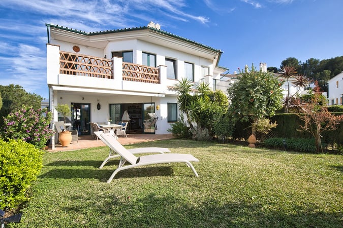 Villa in Malaga - view 1