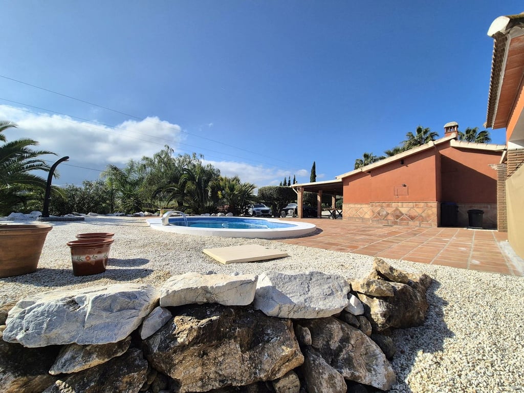 Villa in Alhaurin el Grande - Image 3