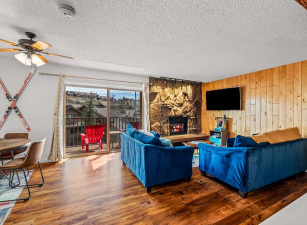 House in Steamboat II - view 1