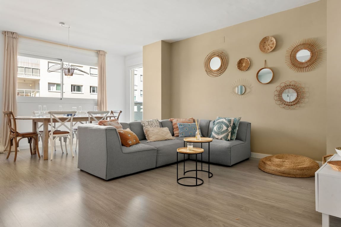 House in Estepona - Image 2