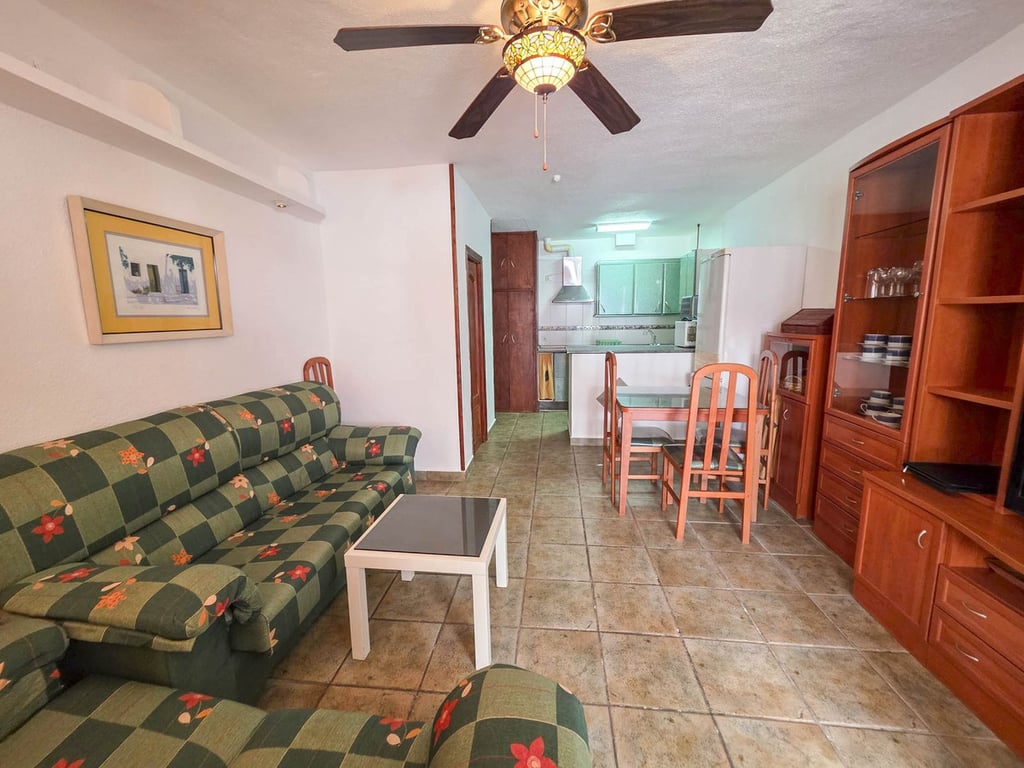 House in La Duquesa - Image 3