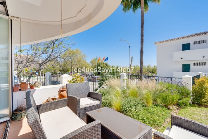 Apartment in Benalmadena Costa - view 1