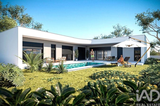 House in Salir de Matos - view 1