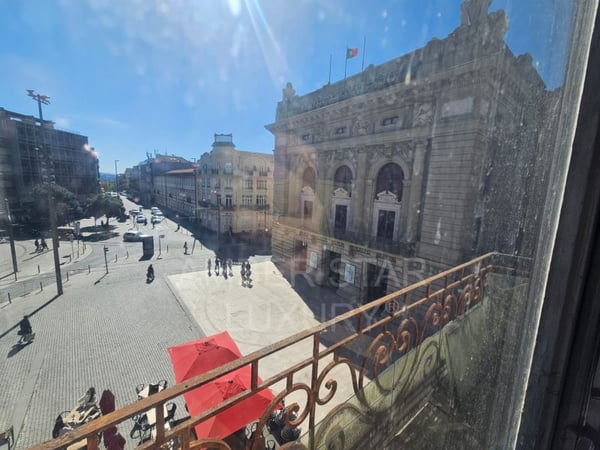 House in Porto - view 1