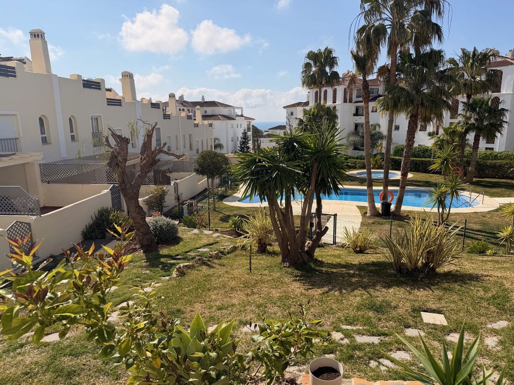 House in Sitio de Calahonda - Image 3