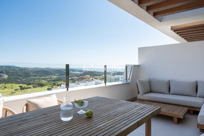 Apartment in Sitio de Calahonda - view 1