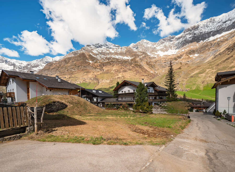 Villa in Plan - Image 3