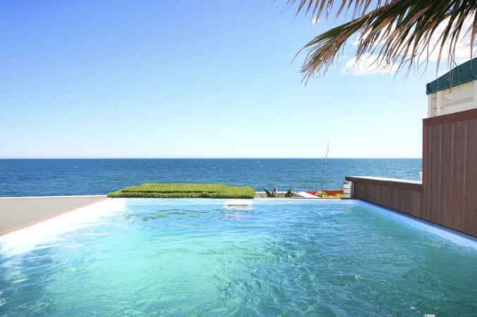 House in Estepona - view 1