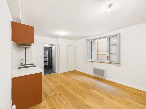 House in Aix-en-Provence - view 1