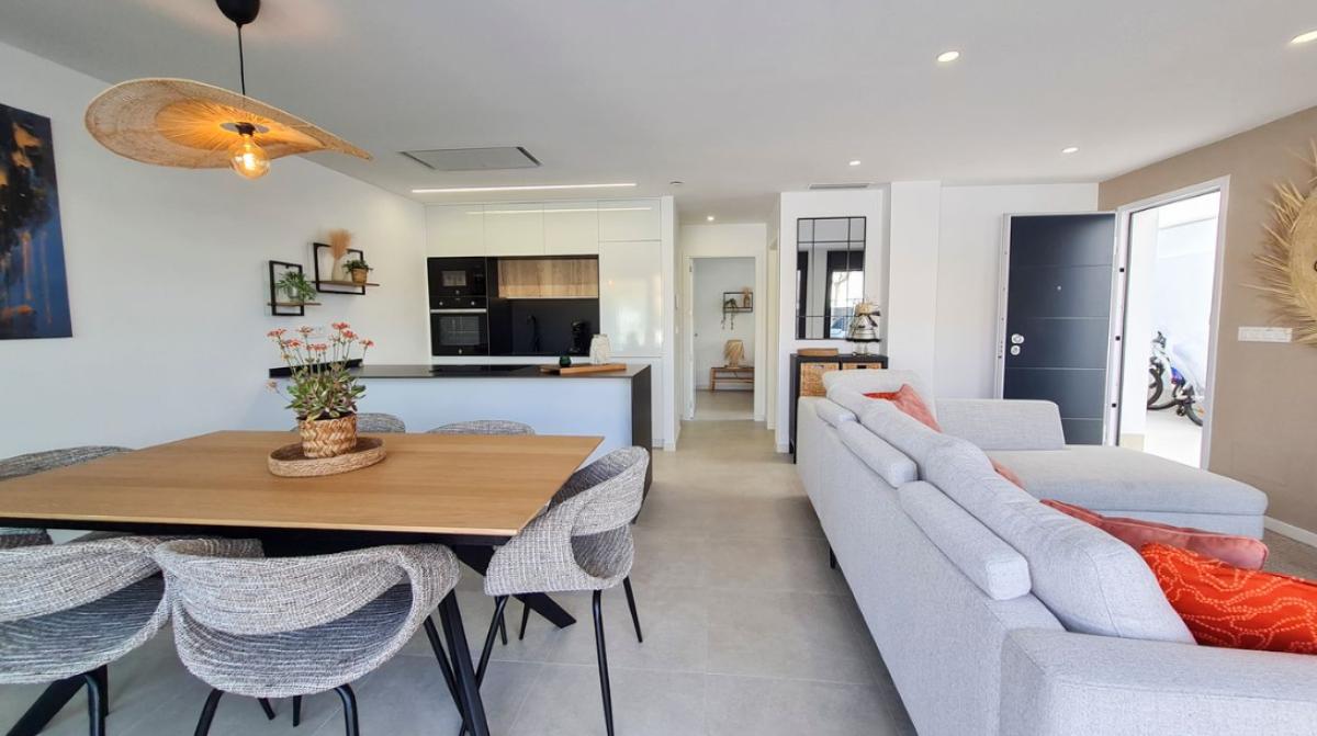 Villa in San Pedro del Pinatar - Image 2