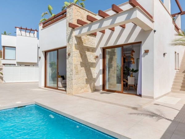 Villa in Los Amarguillos - view 1