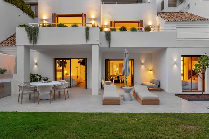 Apartment in Nueva Andalucia - view 1