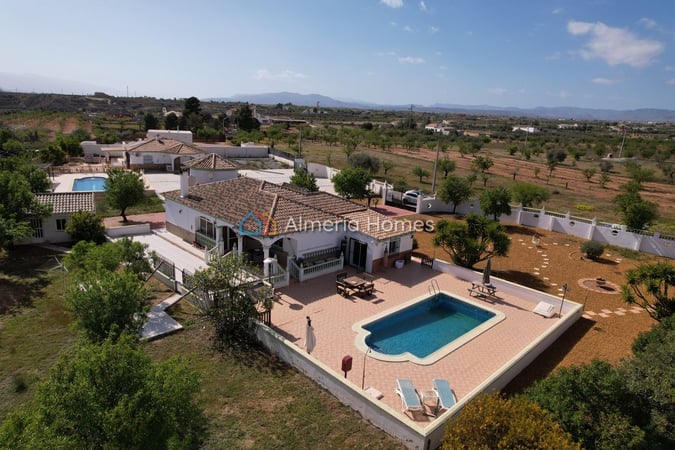 Villa in Albox - view 1