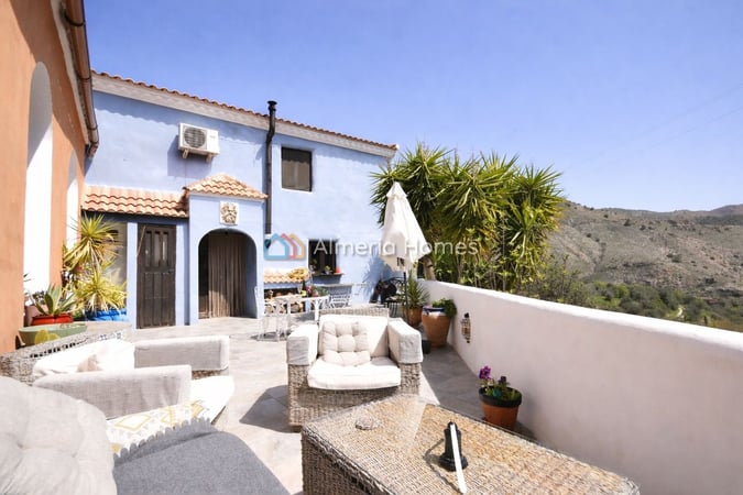 House in Oria - view 1