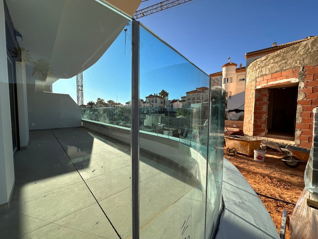Apartment in Playa Flamenca - Image 3