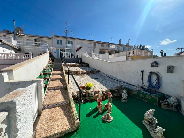 House in Los Balcones - view 1