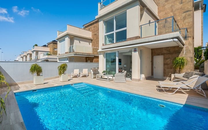 House in Torrevieja - view 1