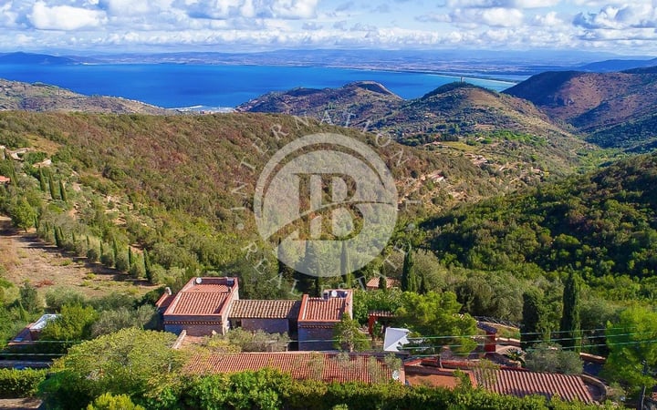 Villa in Monte Argentario - view 1