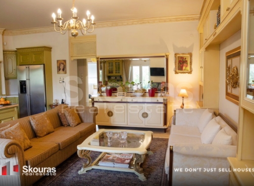 House in Pyrgos - view 1