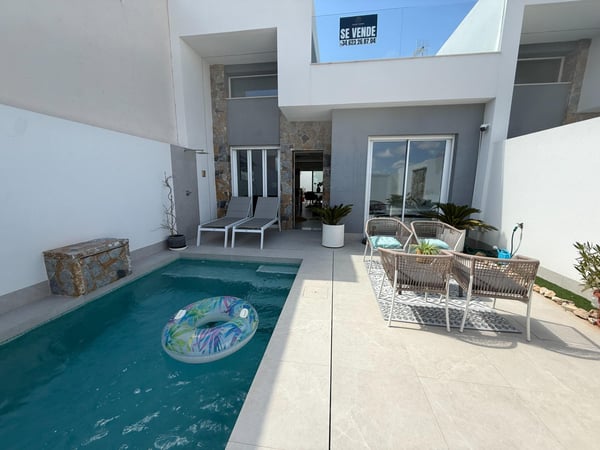 Villa in Balsicas - view 1