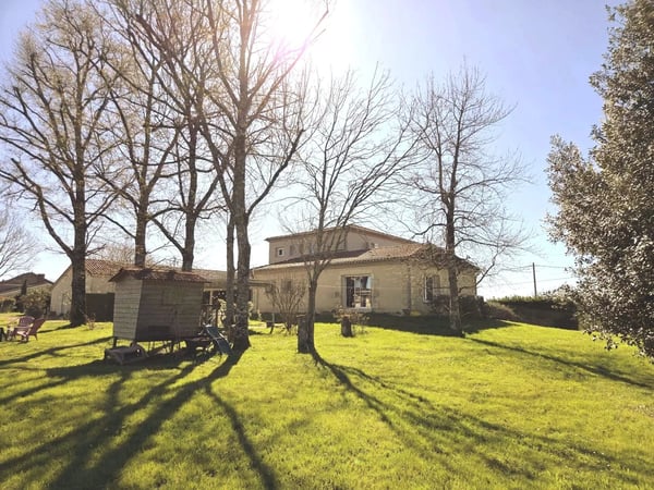 House in Fosses-et-Baleyssac - view 1