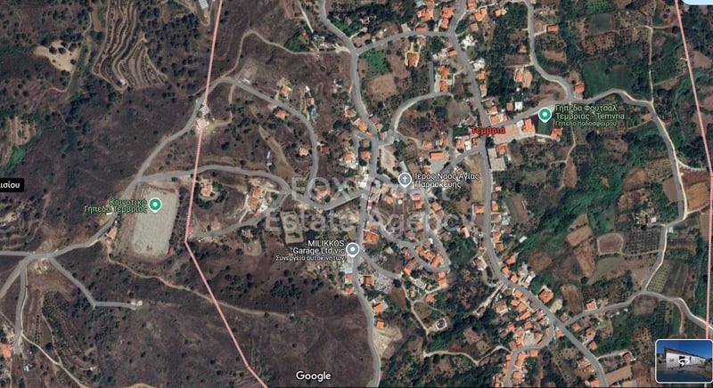 Land in Temvria - view 1