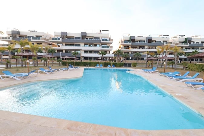 Apartment in Playa Flamenca - view 1