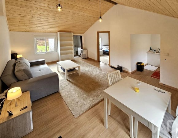 House in Serta - view 1