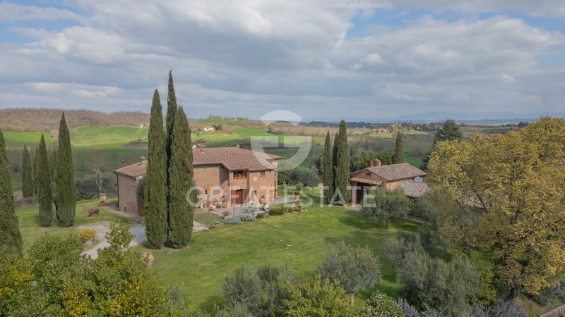 House in Dolciano - view 1