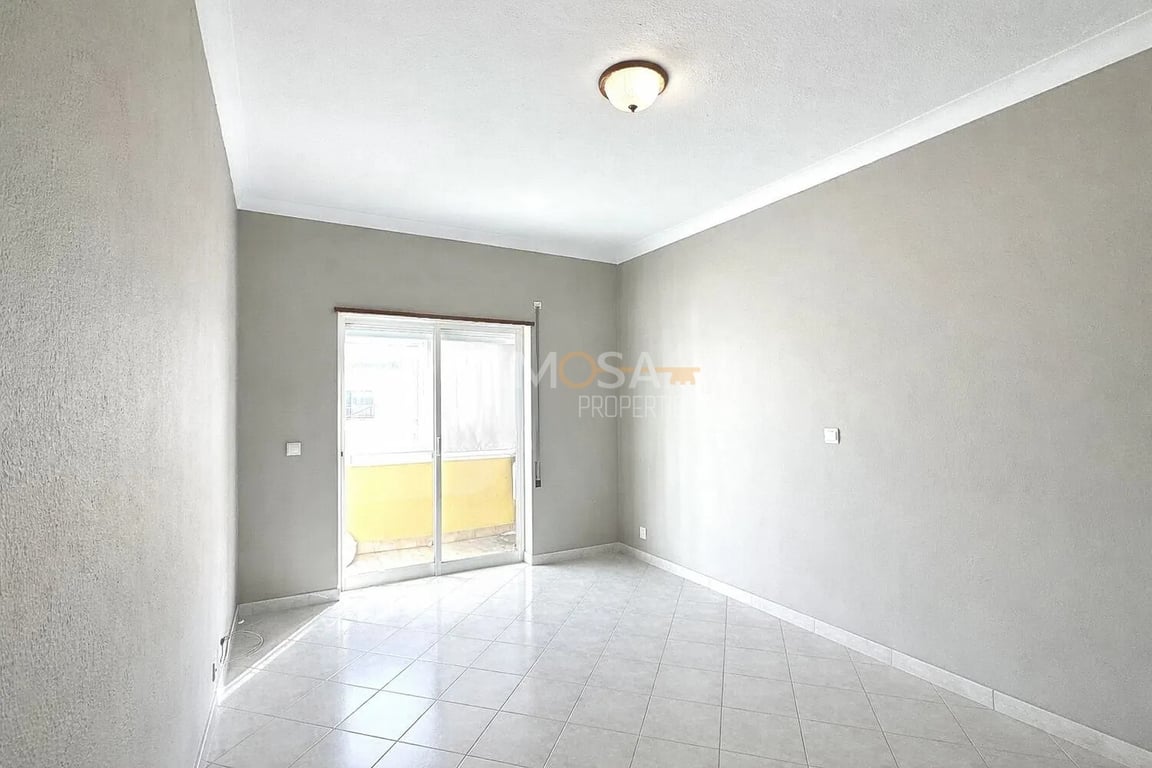 Apartment in Lagos - Image 2