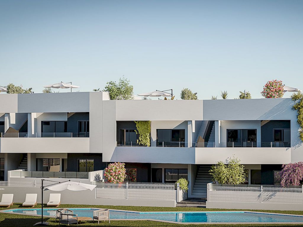 Apartment in San Miguel de Salinas - Image 2