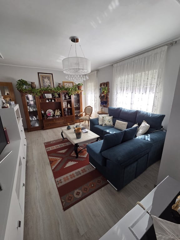 Apartment in Torrevieja - Image 2