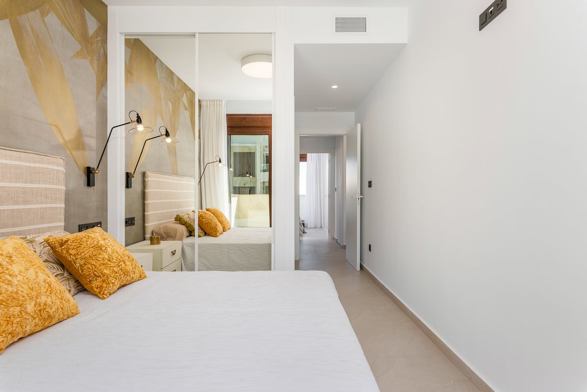 House in Torrevieja - Image 3