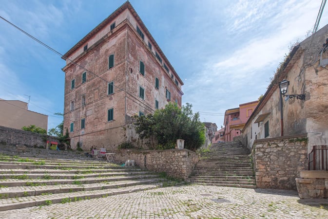 Apartment in Piazza Palatina - view 1