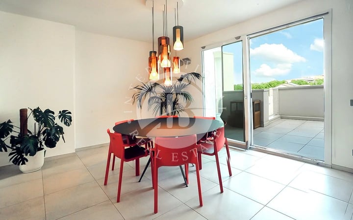 Villa in Parma - view 1