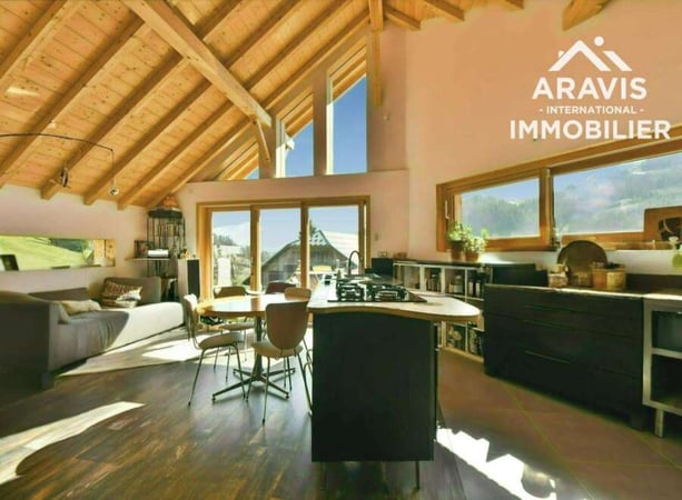 Villa in Le Marais - view 1