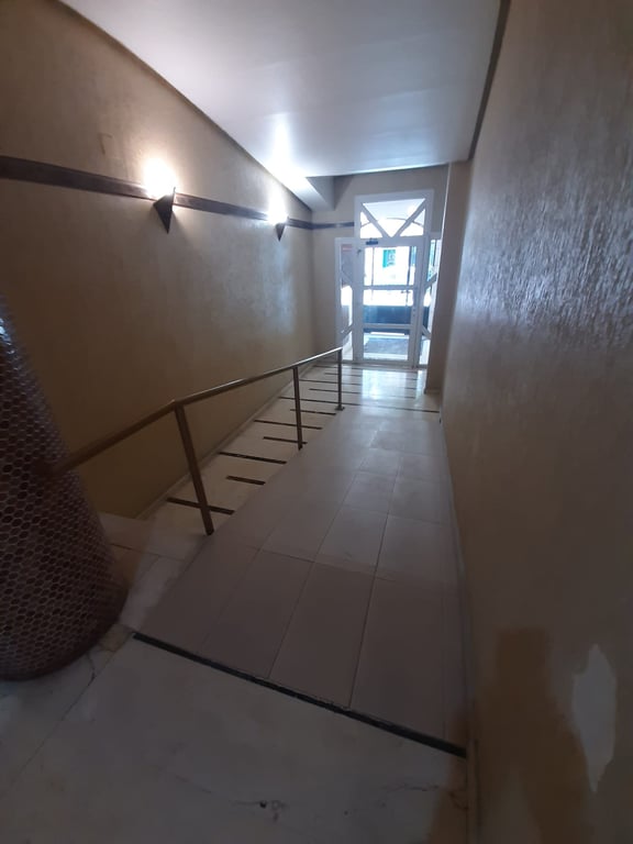 Apartment in Torrevieja - Image 2