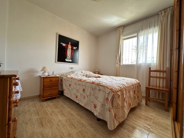 Apartment in Torrevieja - Image 2