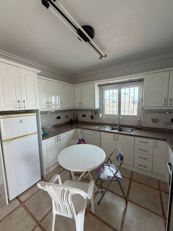 Villa in Playa Flamenca - Image 2