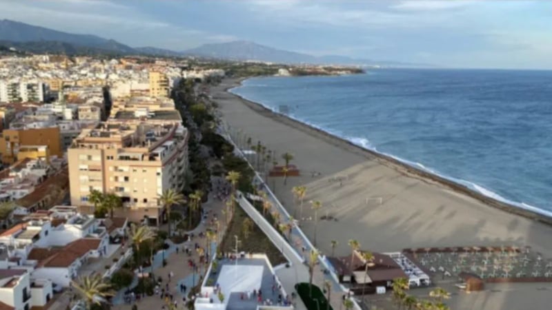 Apartment in Estepona - view 1