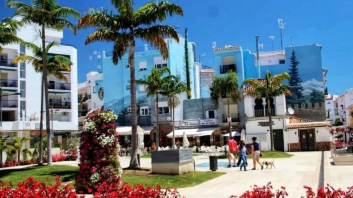 Apartment in Estepona - Image 3