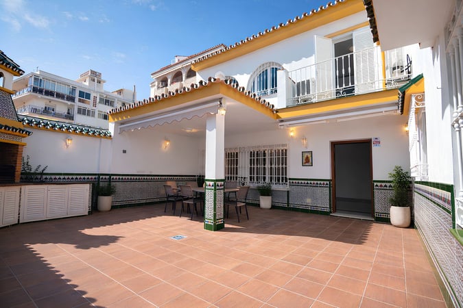 Villa in Fuengirola - view 1