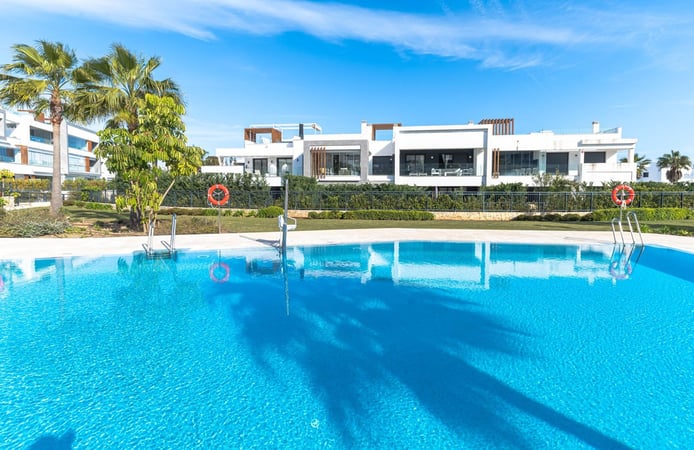 Apartment in Guadalmansa - view 1