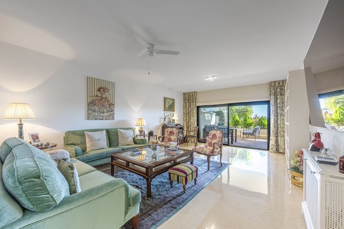 House in Benahavis - view 1