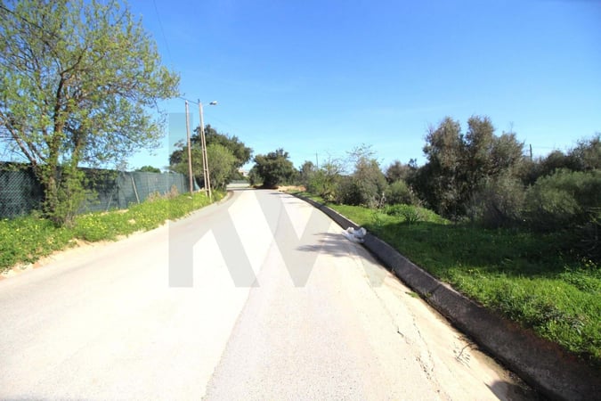 Land in Lagoa - view 1